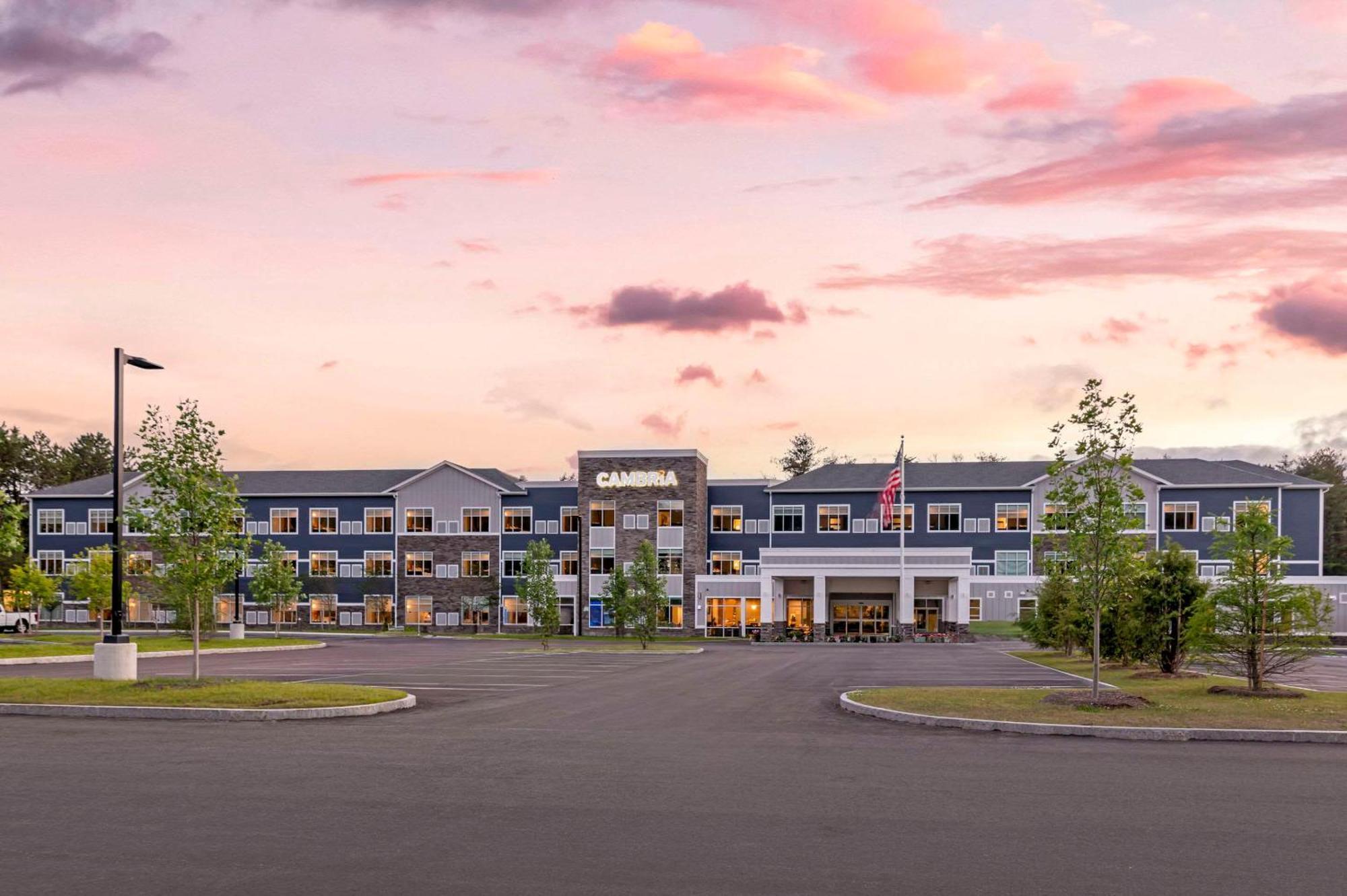 Cambria Hotel Норд Конуей Екстериор снимка